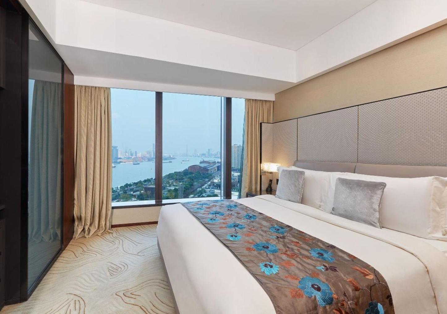 Appartamento con 2 Camere da Letto e Vista Fiume