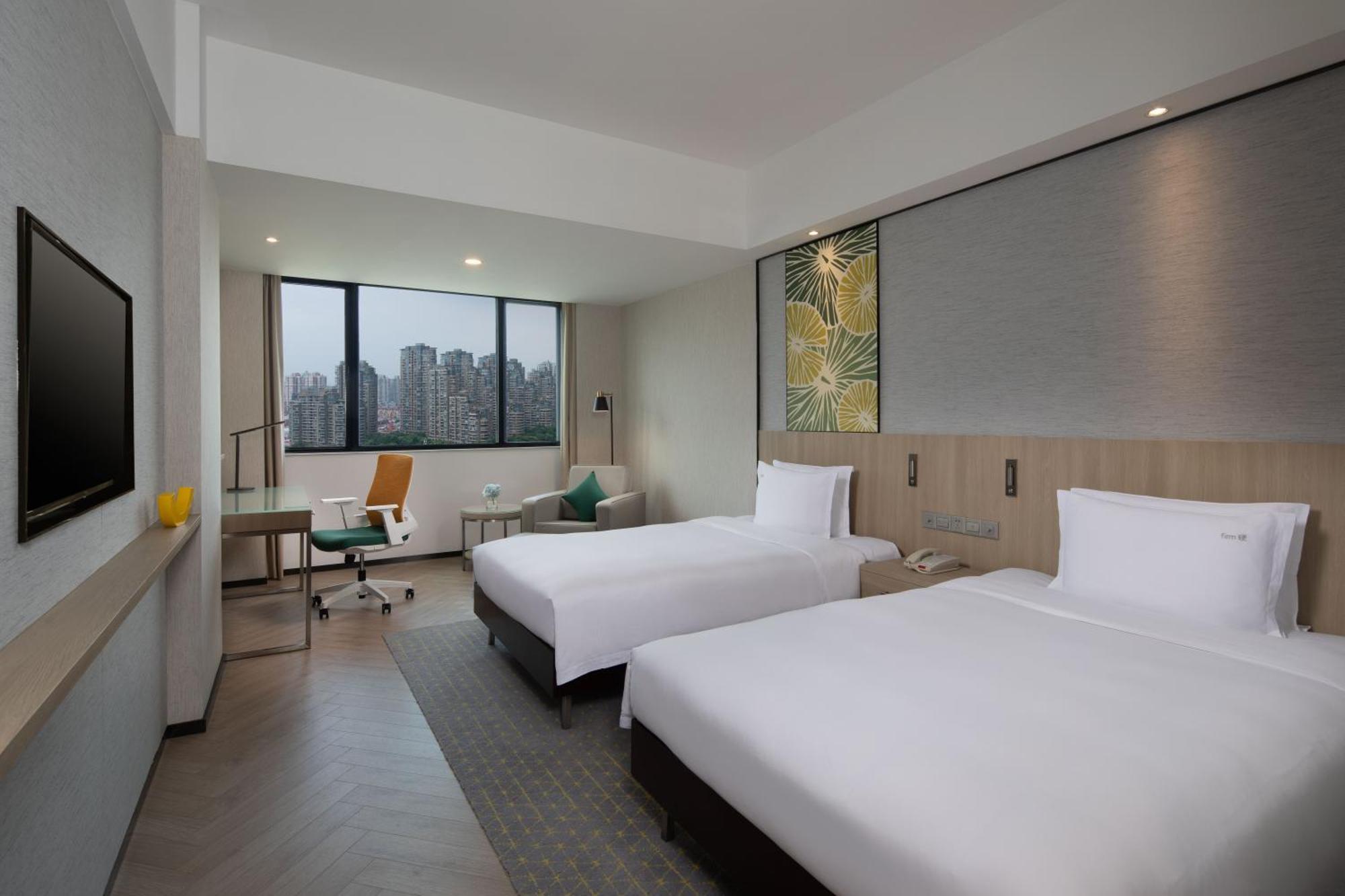 Standard Twin Room