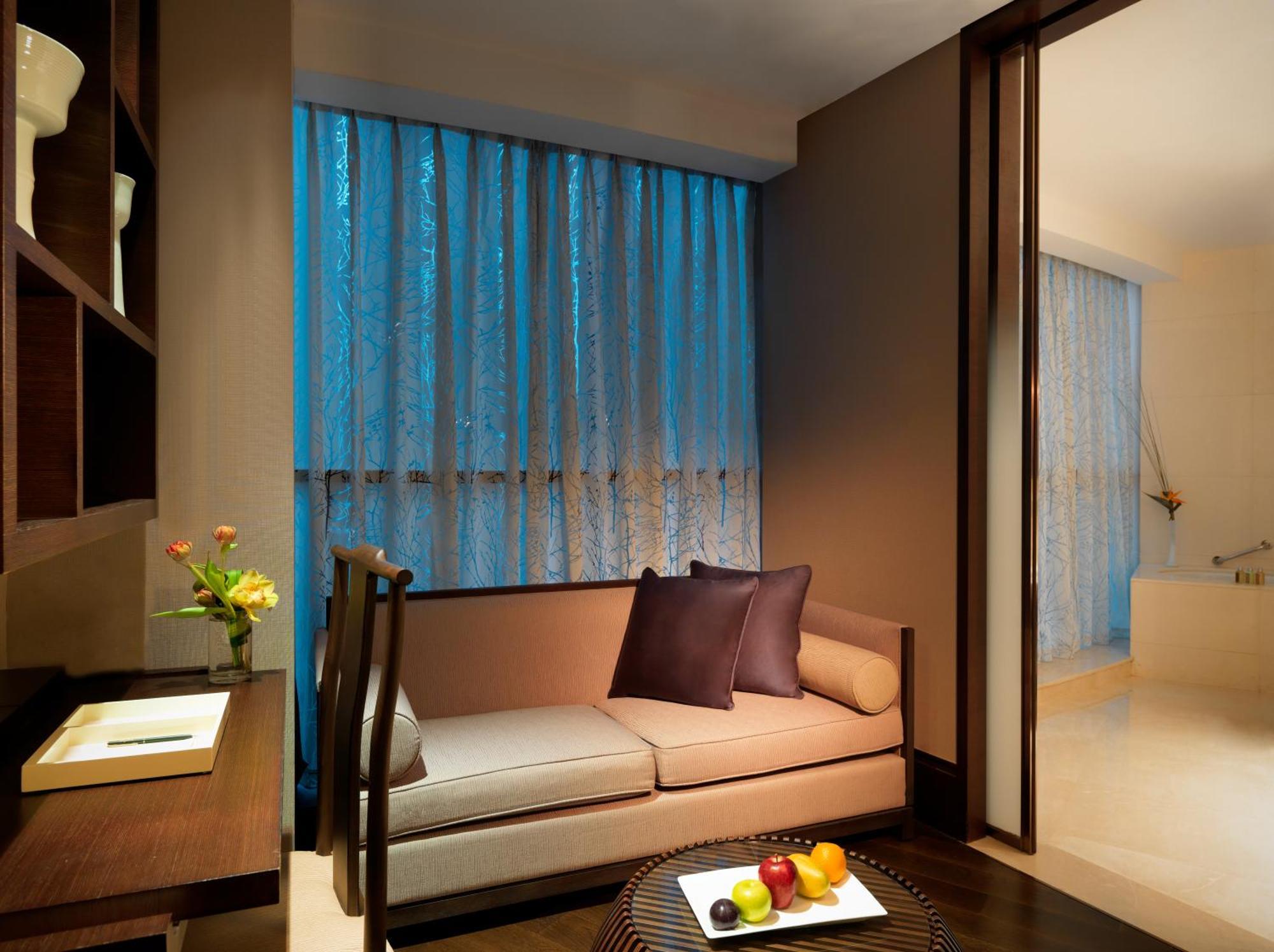 Premier King Room
